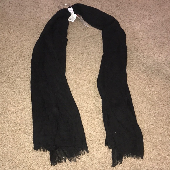 NWT Black scarf- light material - Picture 1 of 2